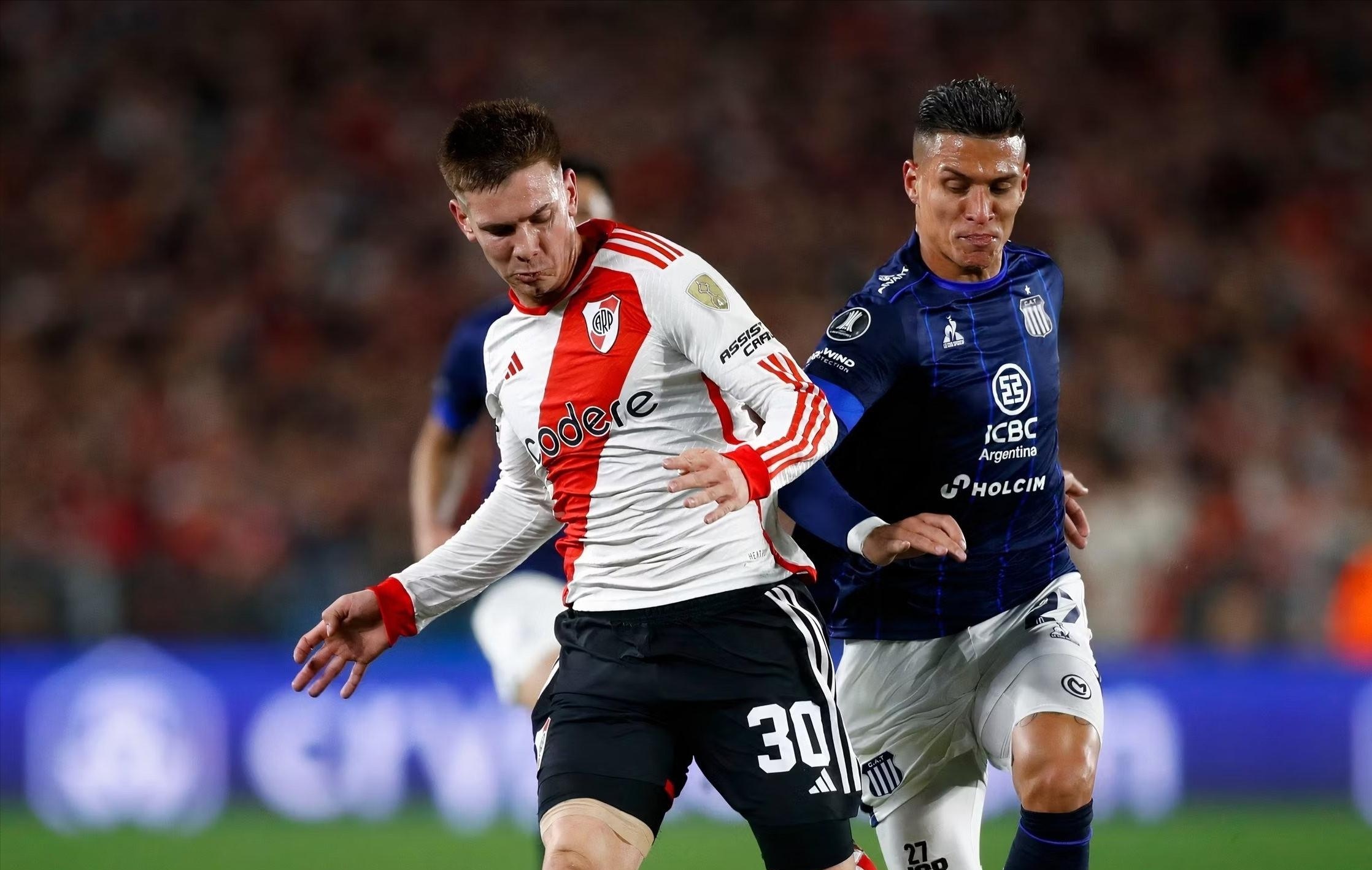 爱游戏体育-梅西焦点对战，西亚卡姆与30激战利物浦分钟，出色防守胜负难料！再创辉煌时刻的简单介绍