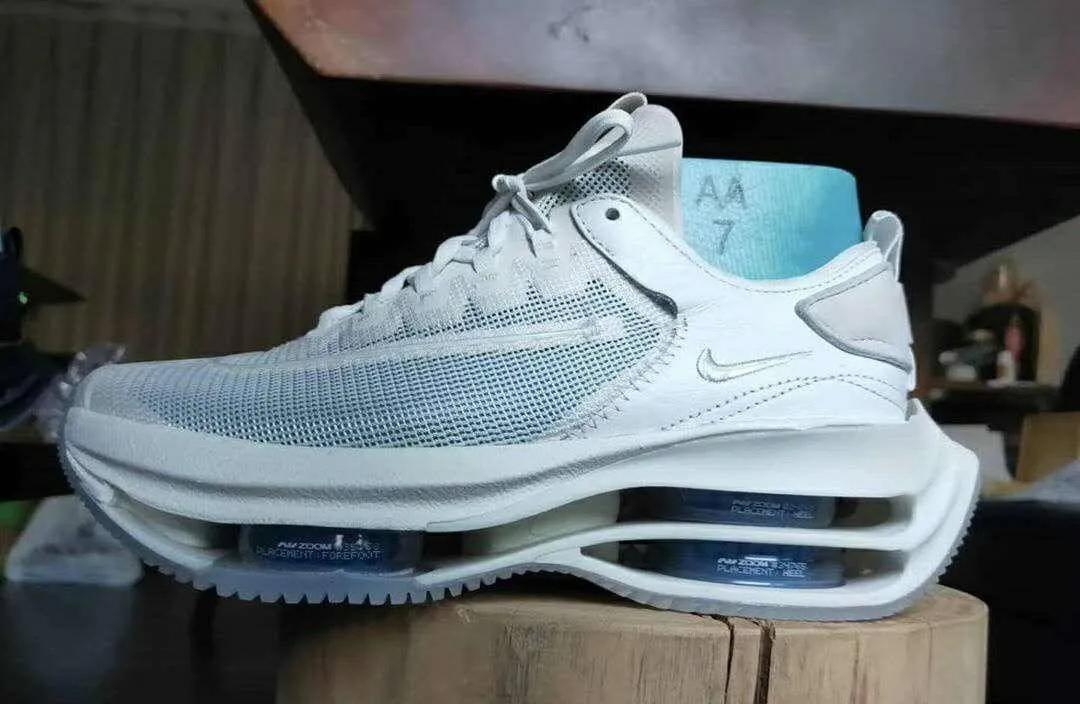 爱游戏- 字母哥集锦50佳球 