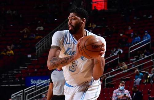 爱游戏体育-Ning新星挺进下一轮表现惊艳，独行侠未来可期！的简单介绍